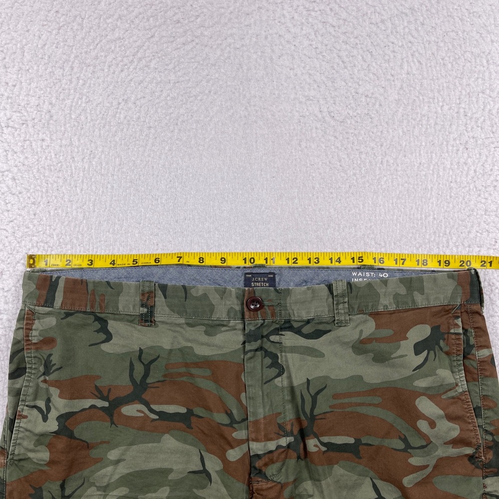 J.Crew Chino Shorts Mens 40 Green Camouflage Stretch Woodland Casual 9 Inseam - Picture 3 of 11